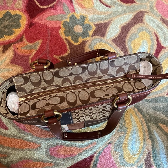 Coach patchwork purse - Picture 3 of 6